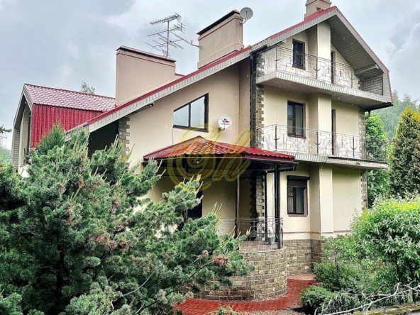 ПУГОВИЧИНО