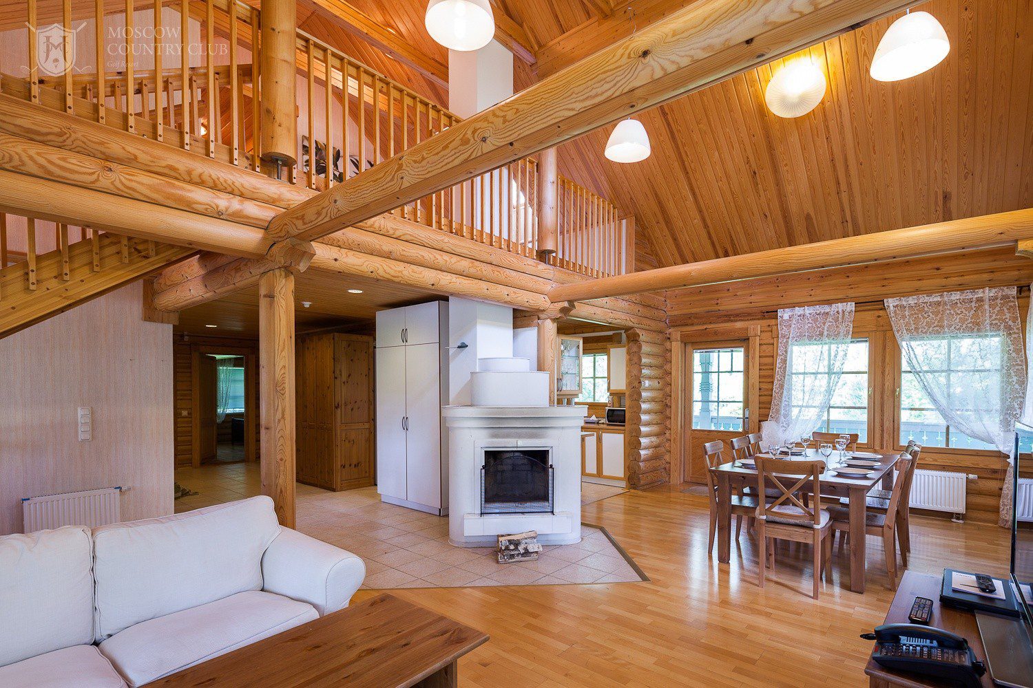 Снять коттедж с камином на сутки или выходные в Подмосковье