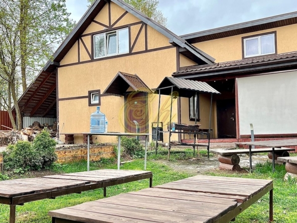 КРАСНАЯ ПАХРА малый дом