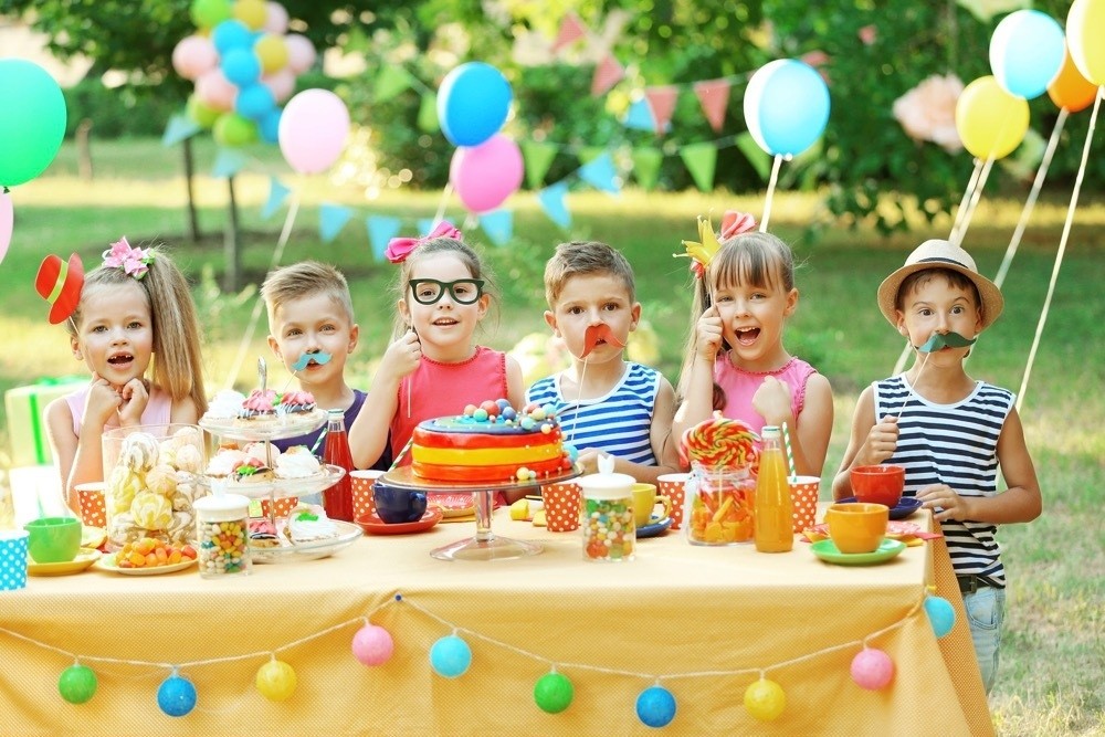 Где весело отметить детский день рождения в Подмосковье?
